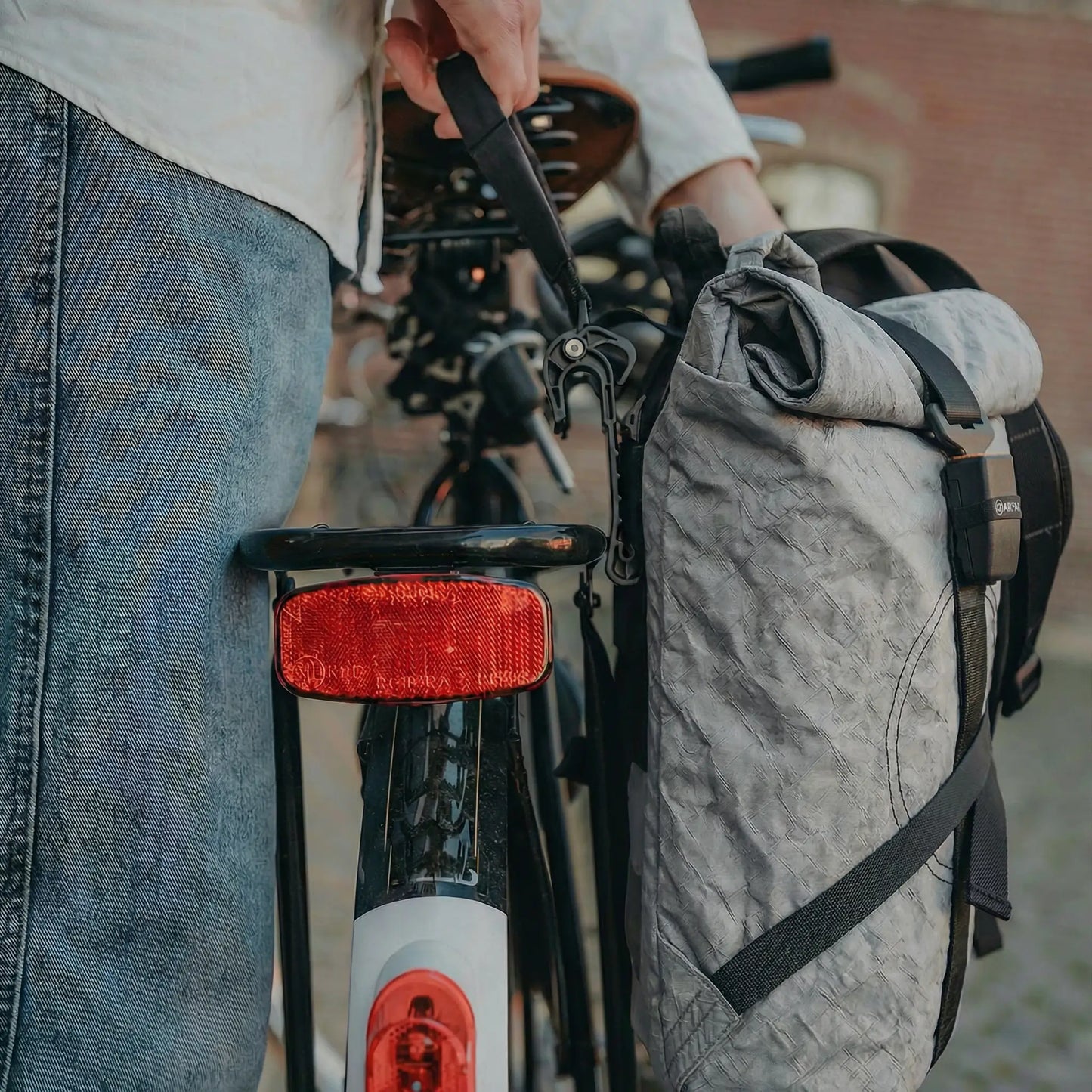 Rolltop BIQ + Fahrradhaken