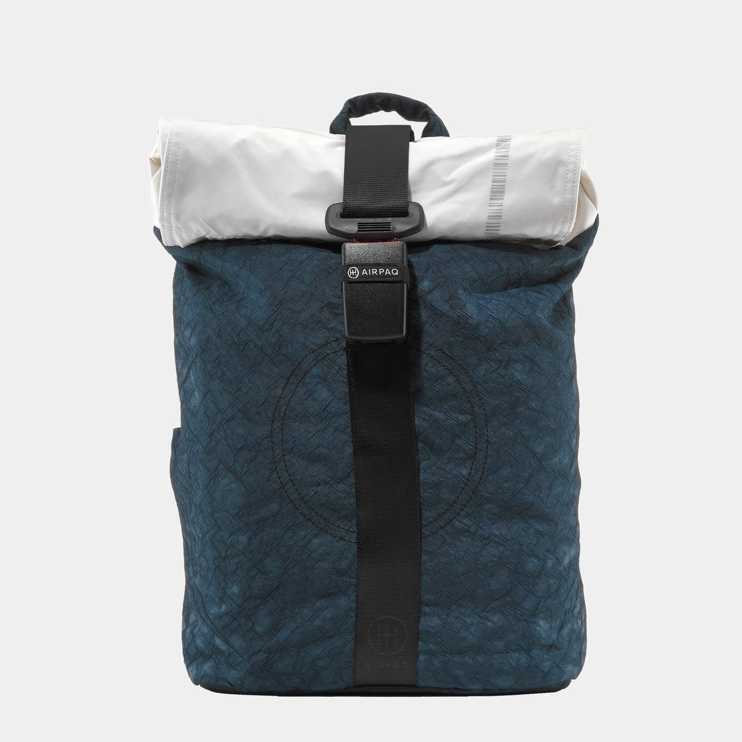 Rucksack Rolltop – Weiße Rolle - Airpaq GmbH